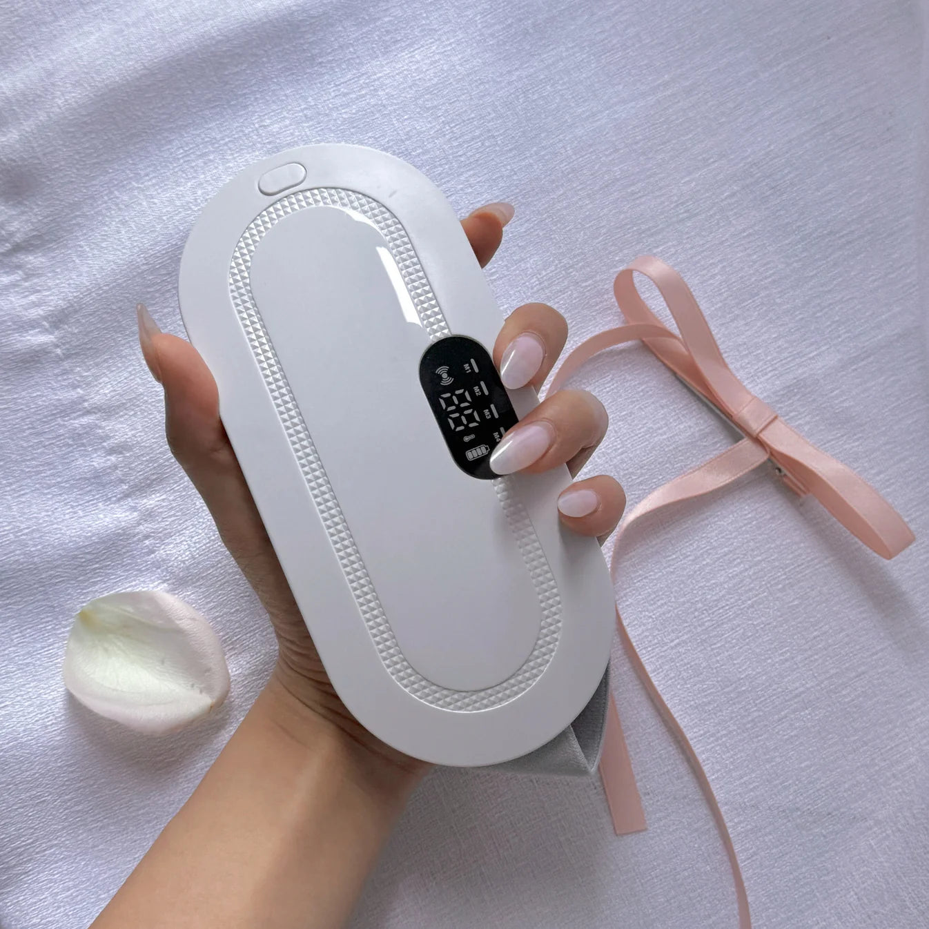 THEA™ Cordless Heating & Massage Pad – Fast Relief for Menstrual Cramps